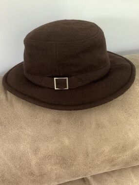 Men’s vintage REI Tilley wool winter brown hat Canada